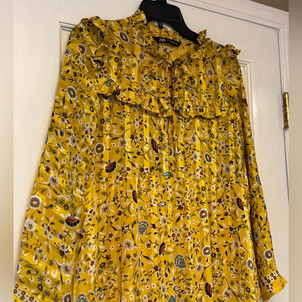 Zara Yellow Floral Ruffle Dress - Picture 3 of 6